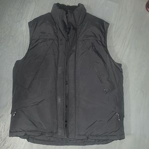 H&M black men’s vest